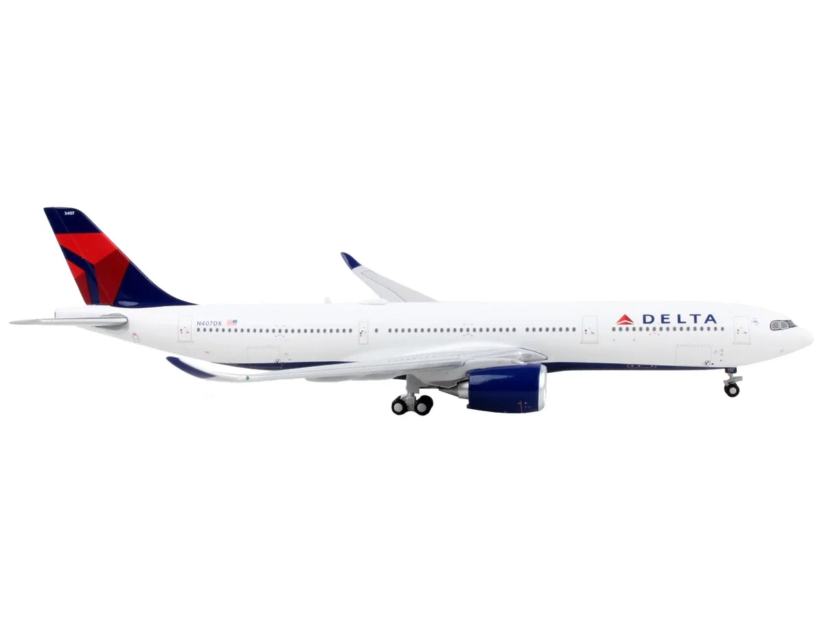 Airbus A330-900 Commercial Aircraft "Delta Air Lines" Ivory with Blue Tail 1/400 Diecast Model Airplane by GeminiJets