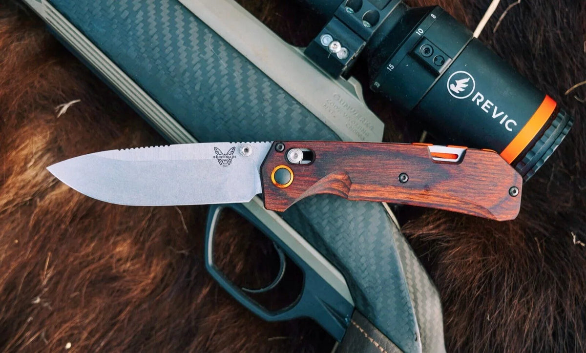 Benchmade Grizzly Creek 15062 Sizetabilized Wood 3.49" CPM-Size30V Sizetainless Folding Pocket Knife