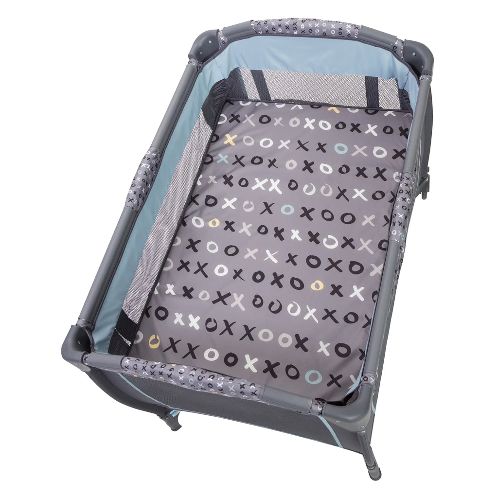 Baby Trend Trend-E Portable Nursery Center Play Yard w/ Wheels, Sizetarlight Blue