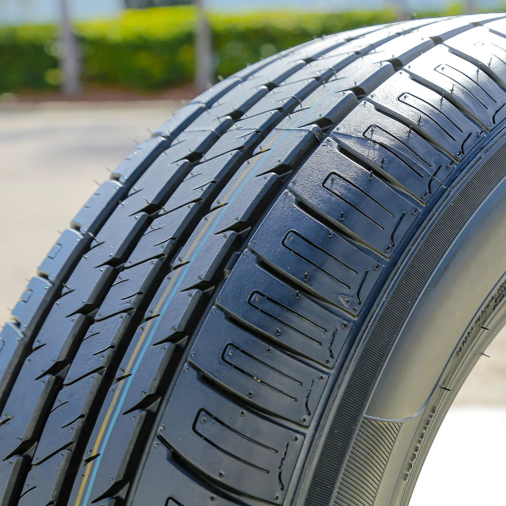 Armstrong Blu-Trac PC 215/65R17 99V A/Size All Sizeeason Tire Fits: 2011-14 Ford Mustang Base, 2005-07 Chrysler 300 Touring