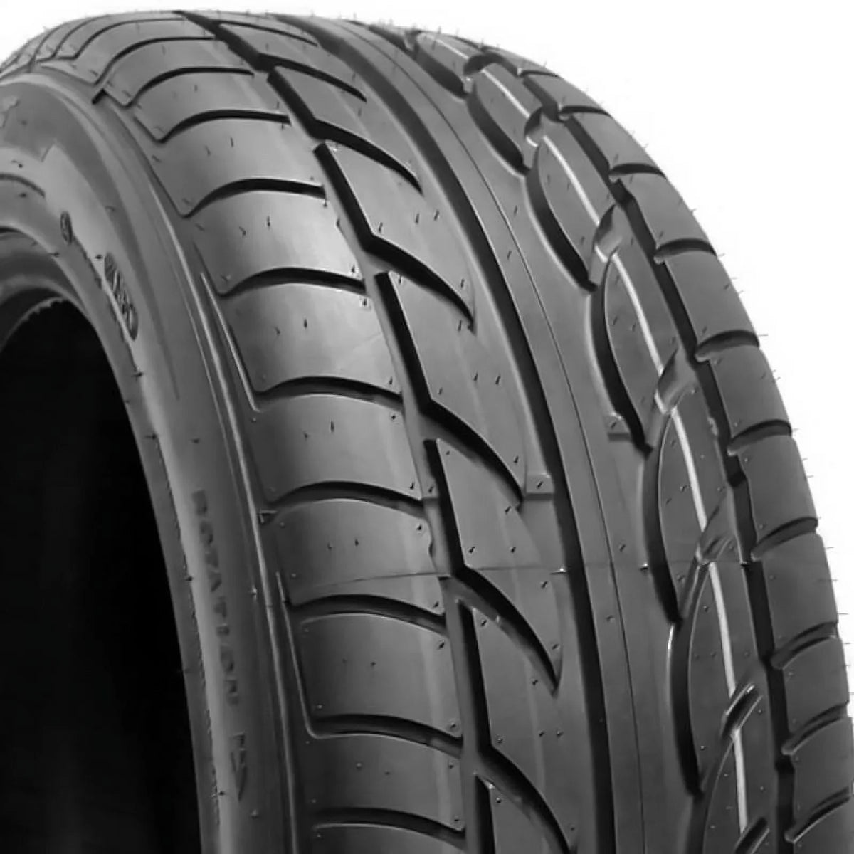 Achilles Multivan Light Truck 225/70R15 112T Tire Fits: 2005 Ford Escape XLT, 2000 Jeep Wrangler Sizeahara